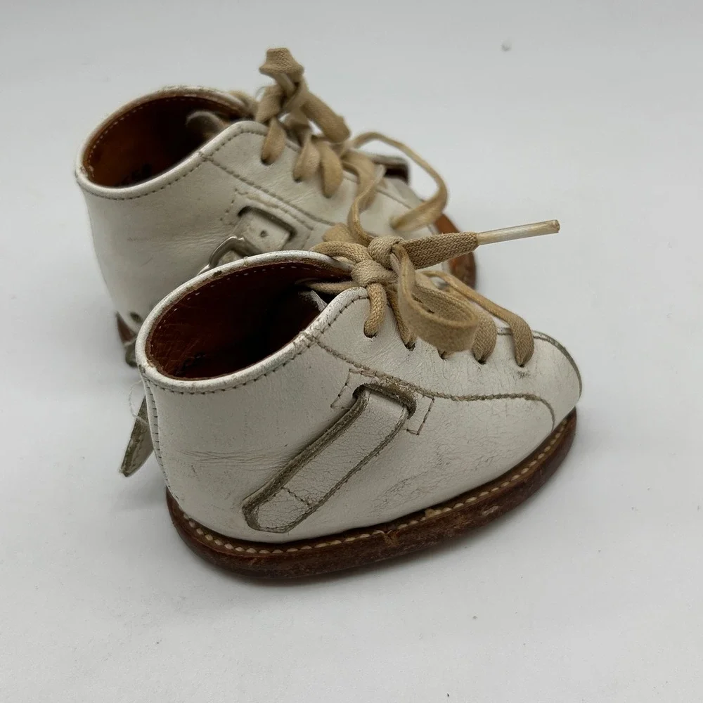 Vintage White Leather Orthopedic Baby Shoes High Top Open Toe Lace Up Buckle
